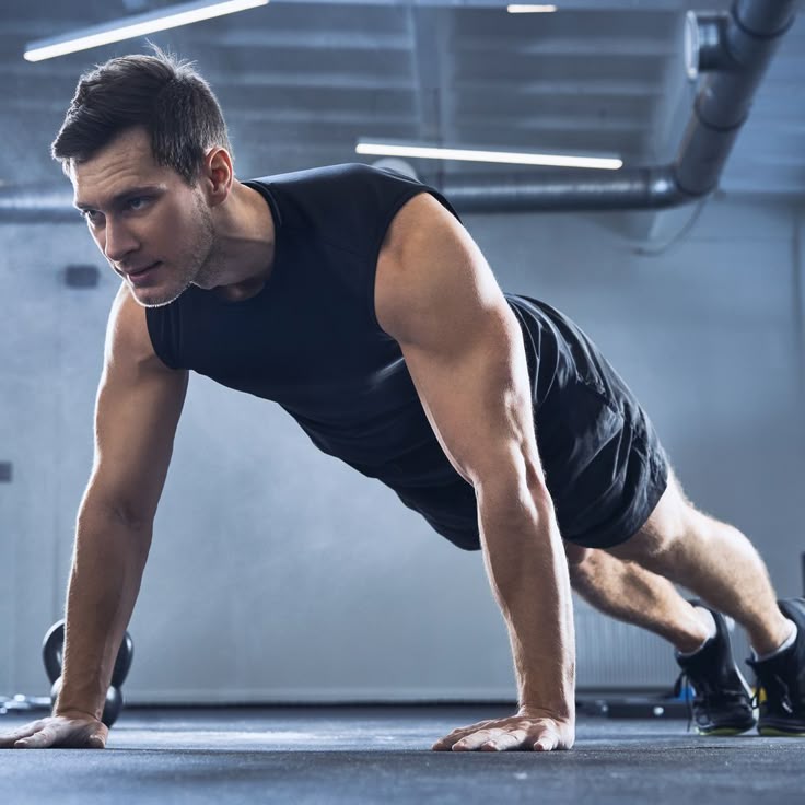 Push-Up (Hít đất cơ bản)